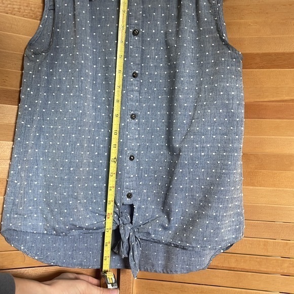 Ginger G button down size Medium - Picture 8 of 8